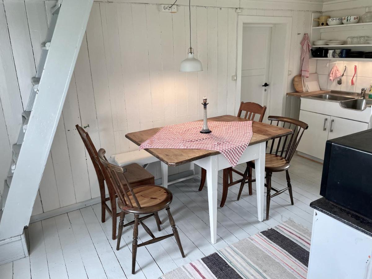 Grandmothers Cosy Farmhouse Fredvang Exteriör bild
