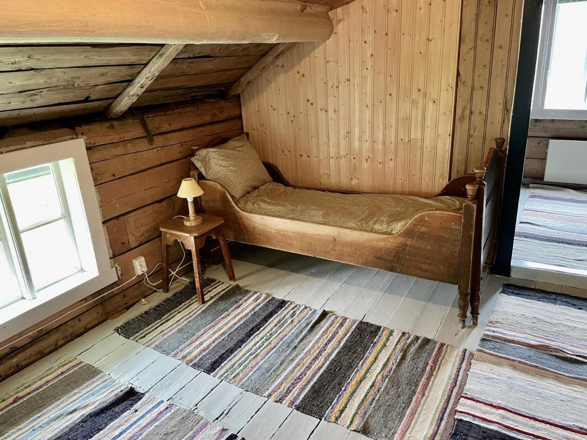 Grandmothers Cosy Farmhouse Fredvang Exteriör bild
